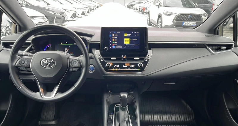 Toyota Corolla cena 112900 przebieg: 62540, rok produkcji 2022 z Mszczonów małe 301